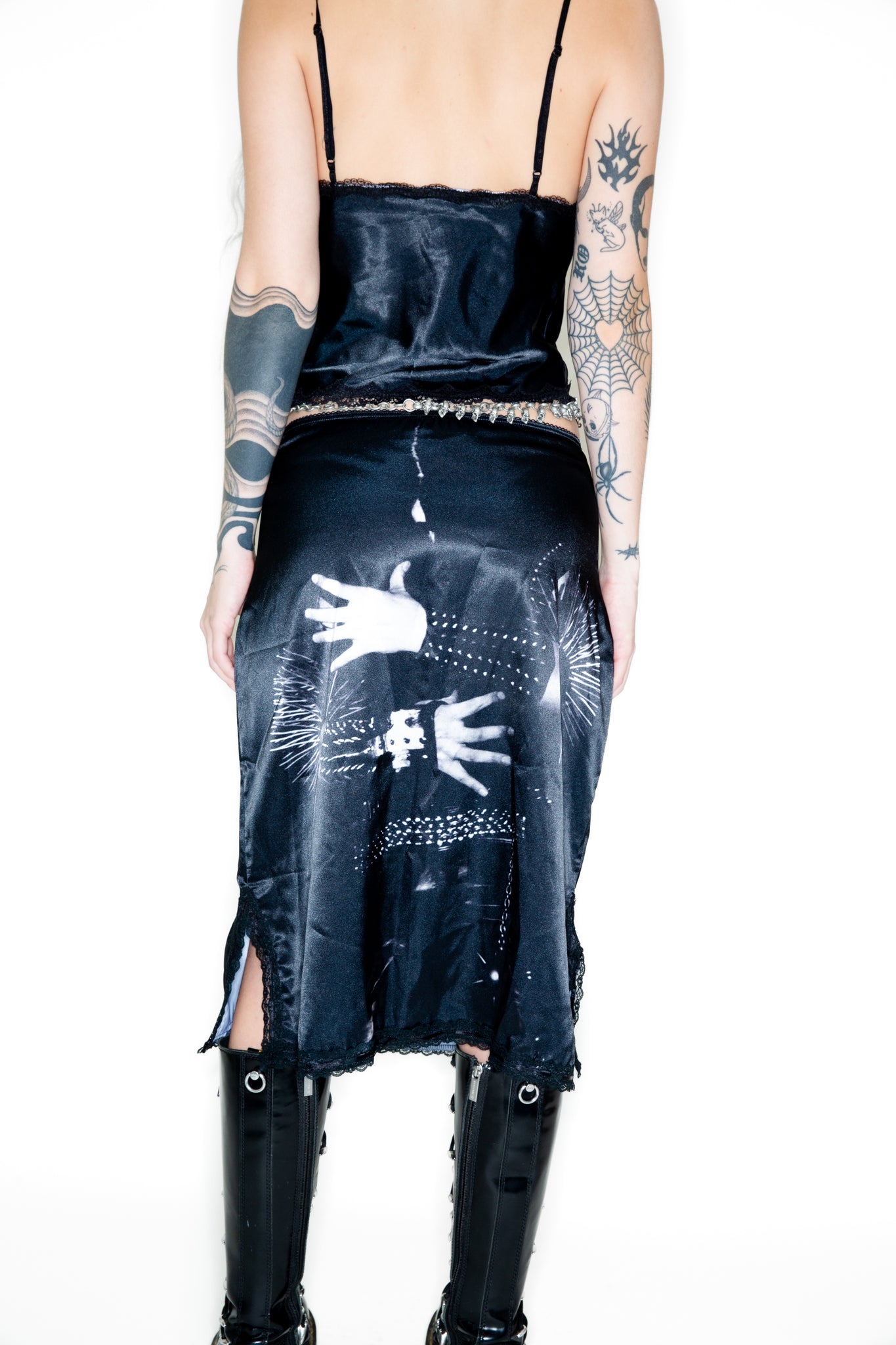 NIGHT FALL MIDI SKIRT