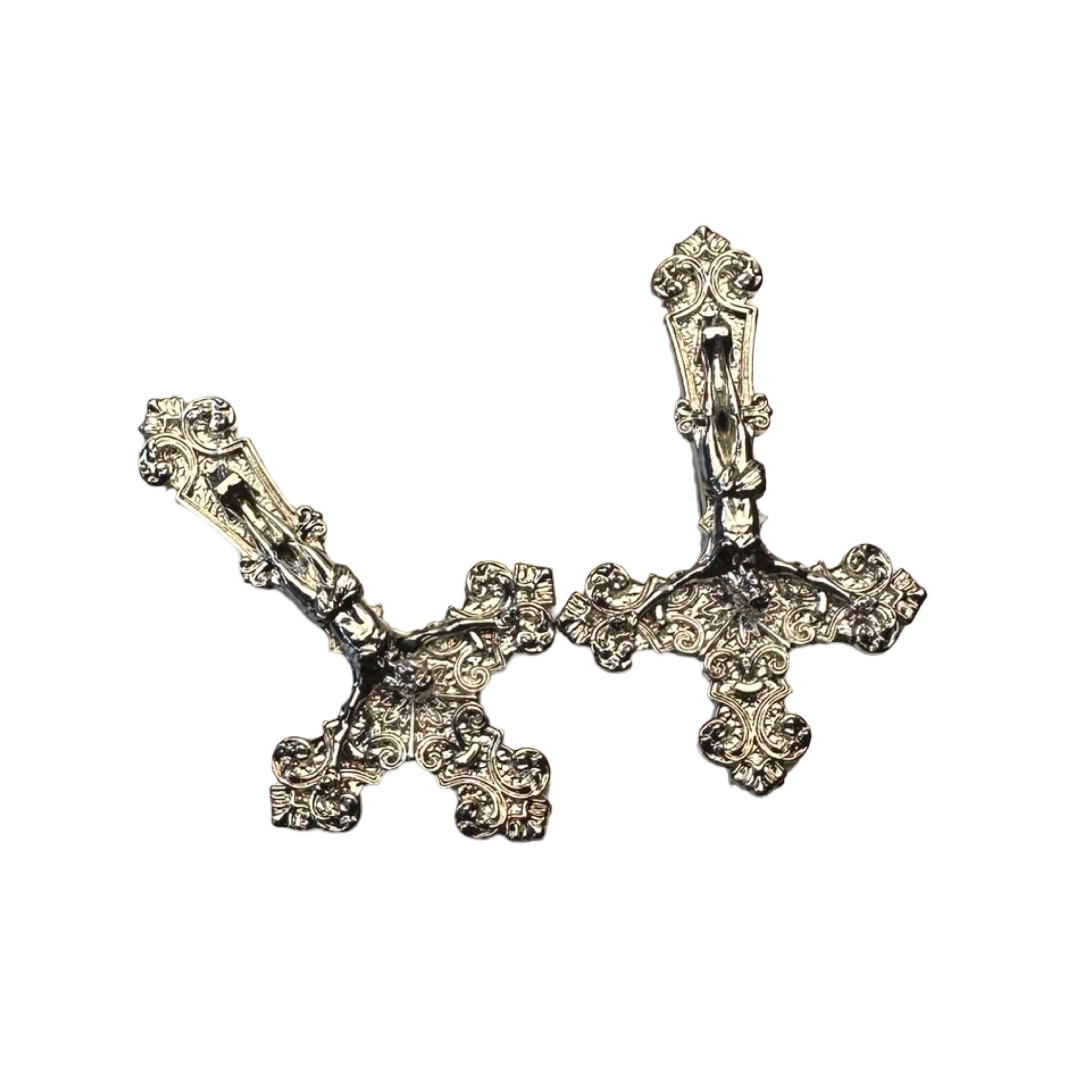 CRUCIFIED HAIR CLIP