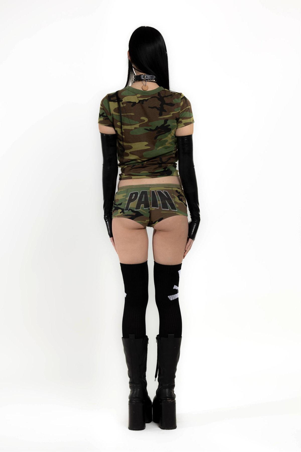 PAIN BOOTY SHORTS